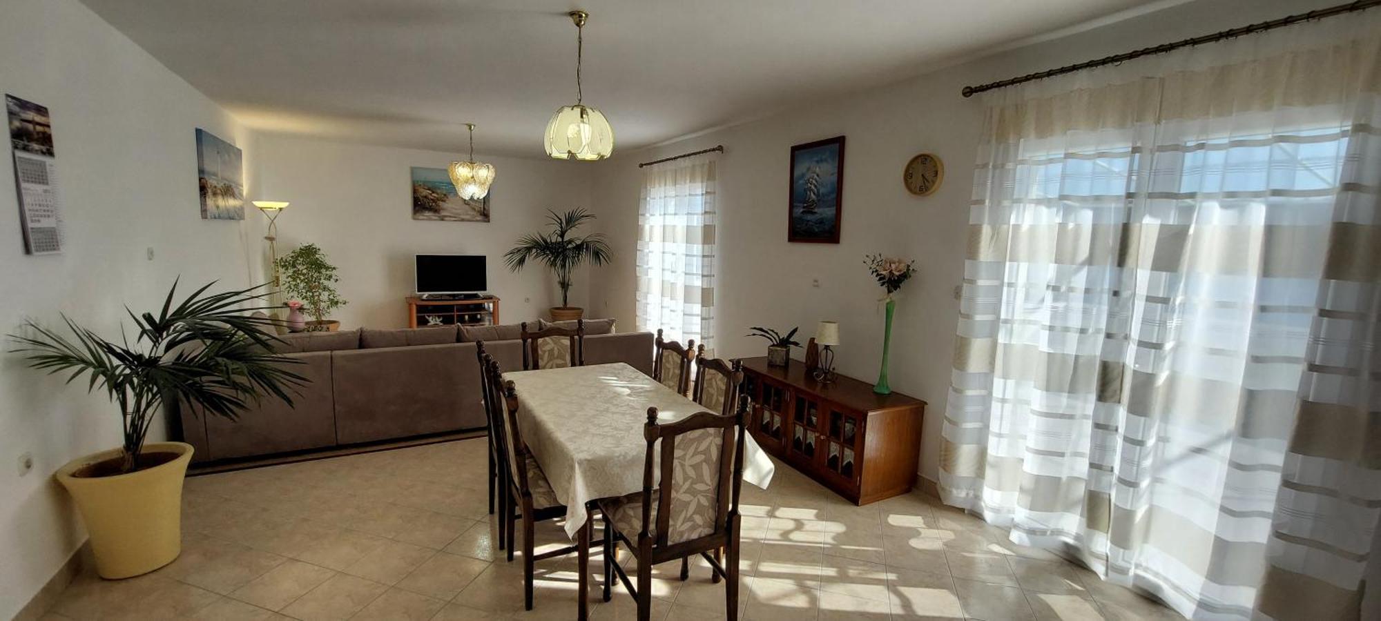 Apartmani Sladana Kampor Phòng bức ảnh