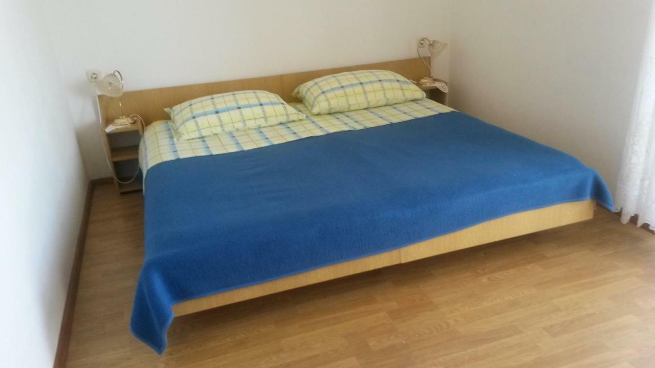 Apartmani Sladana Kampor Ngoại thất bức ảnh